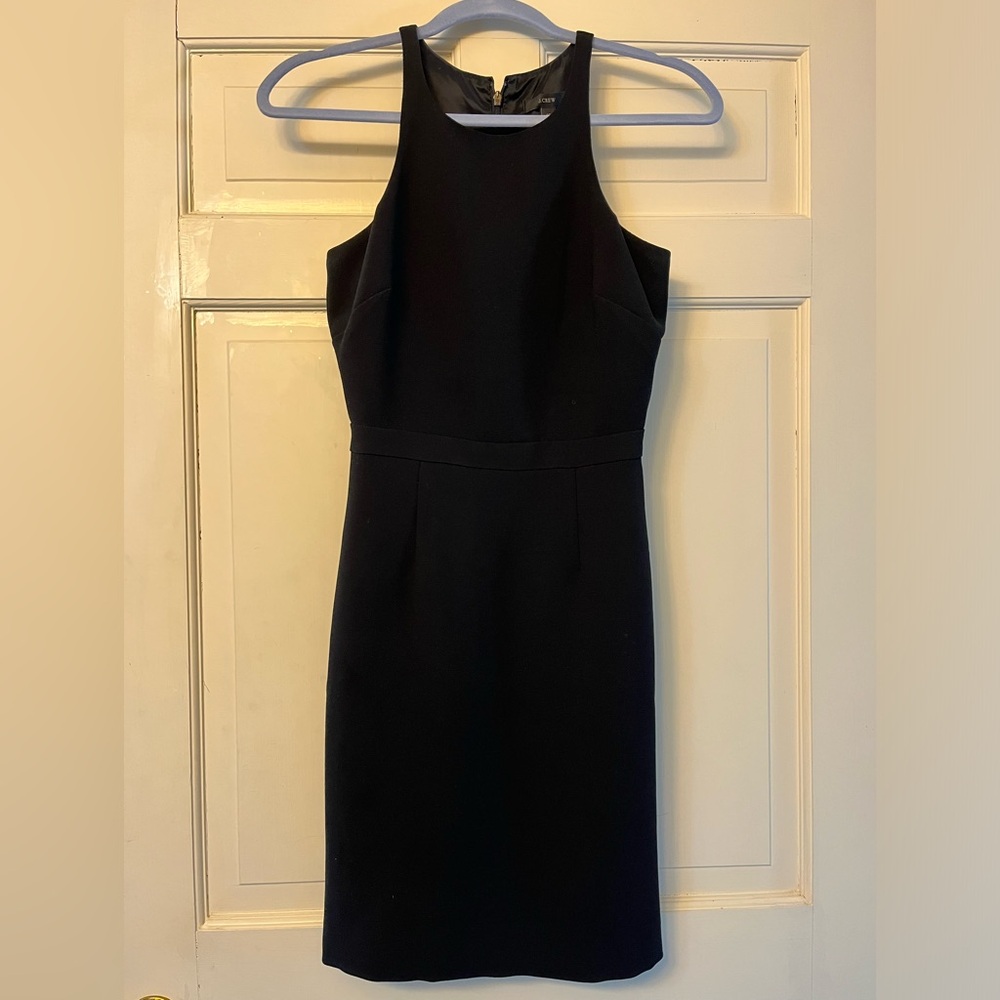 J.Crew LBD - like new, great neckline, has pockets! Size00